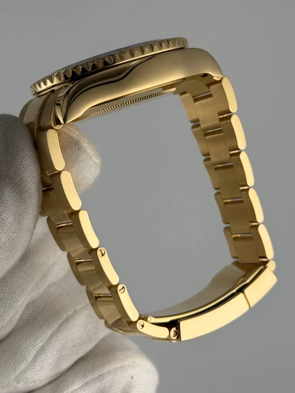 Rolex II 44mm Yellow Gold 116688-0001 8