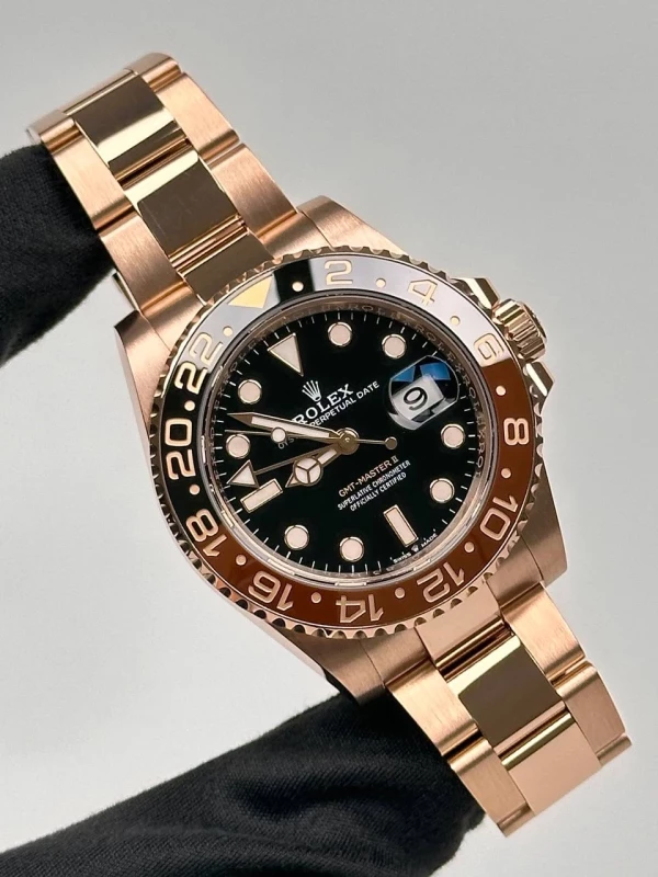 Rolex 40 mm, Everose gold 126715CHNR-0001 2