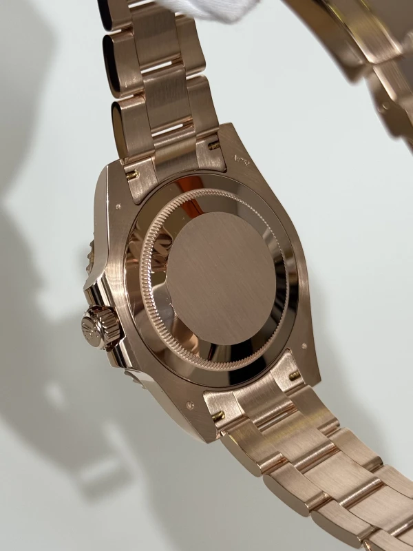 Rolex 40 mm, Everose gold 126715CHNR-0001 6