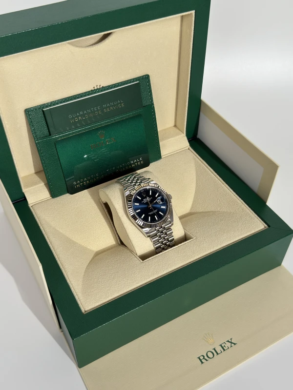 Rolex 41 mm, steel and white gold 126334-0002 5