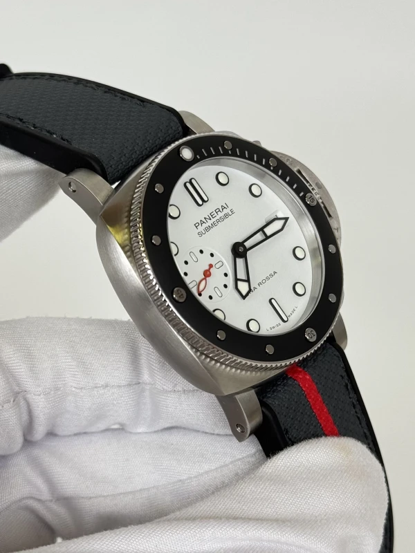 Panerai Luna Rossa PAM01579 3