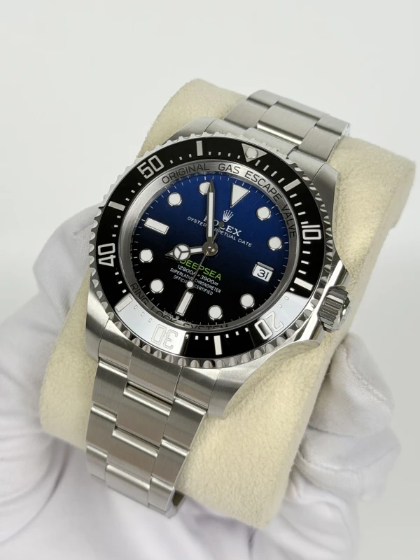 Rolex Deepsea 44mm Steel 136660-0003 3