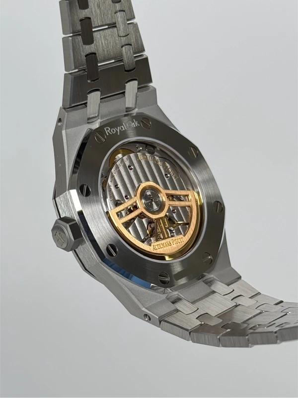 Audemars Piguet Royal Oak Selfwinding 37 mm 15550ST.OO.1356ST.08 9