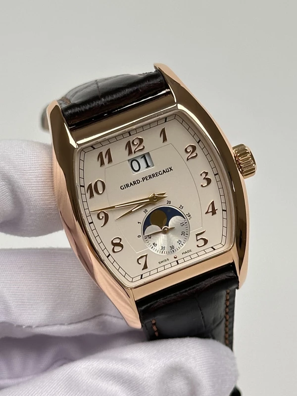 Girard Perregaux Large Date 27600-52-121-BACA 3