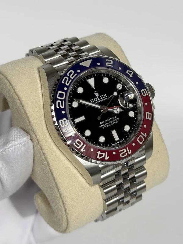 Rolex 40mm Steel 126710BLRO-0001 2