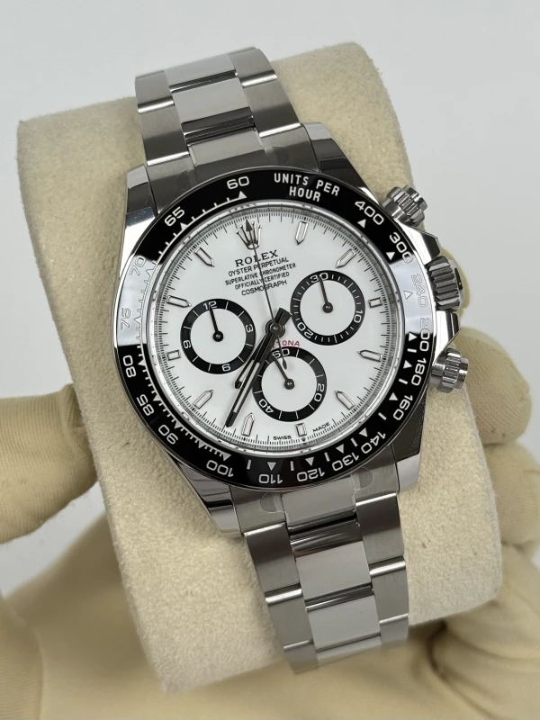 Rolex Cosmograph Daytona 40mm Steel 126500ln-0001 3