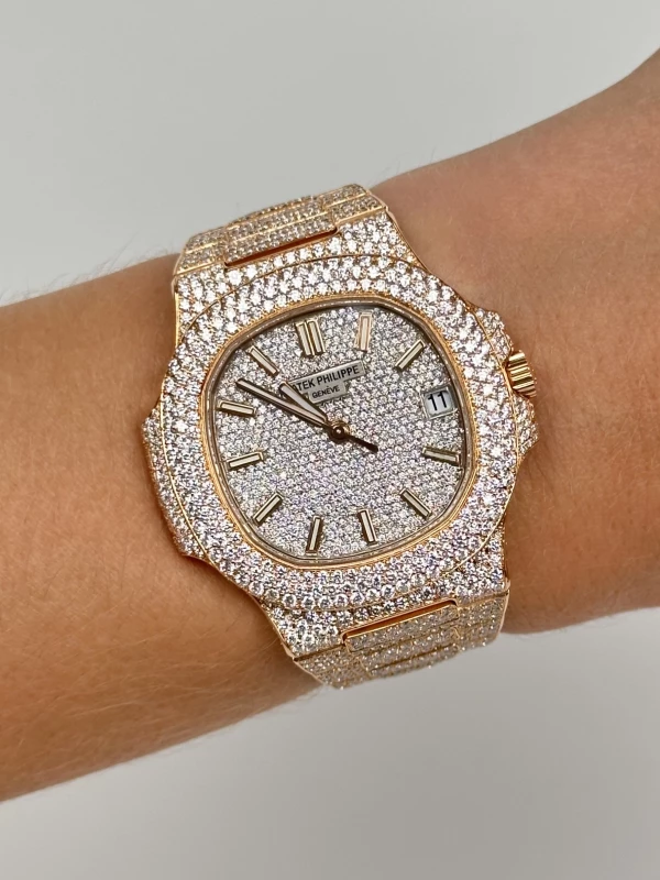 Patek Philippe 5711/1 5711/1R-001 Tun 8