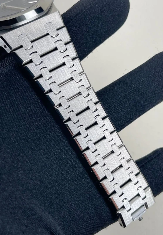 Audemars Piguet Selfwinding 41 mm 15500ST.OO.1220ST.01 7