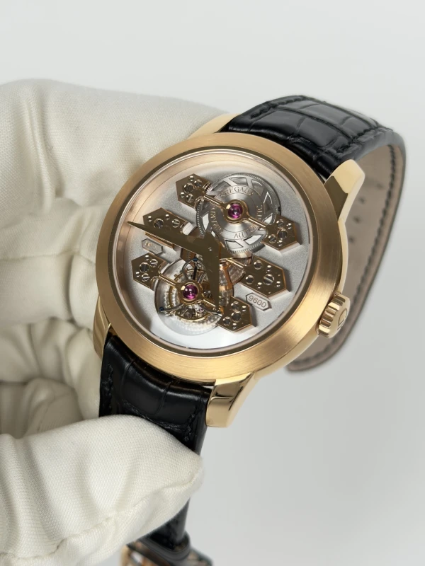Girard Perregaux Triple Bridge Tourbillon 99193-52-000-BA6A 3