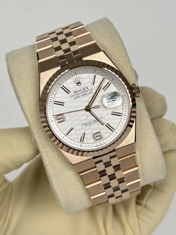 Rolex Land-Dweller 40 127335-0001 3