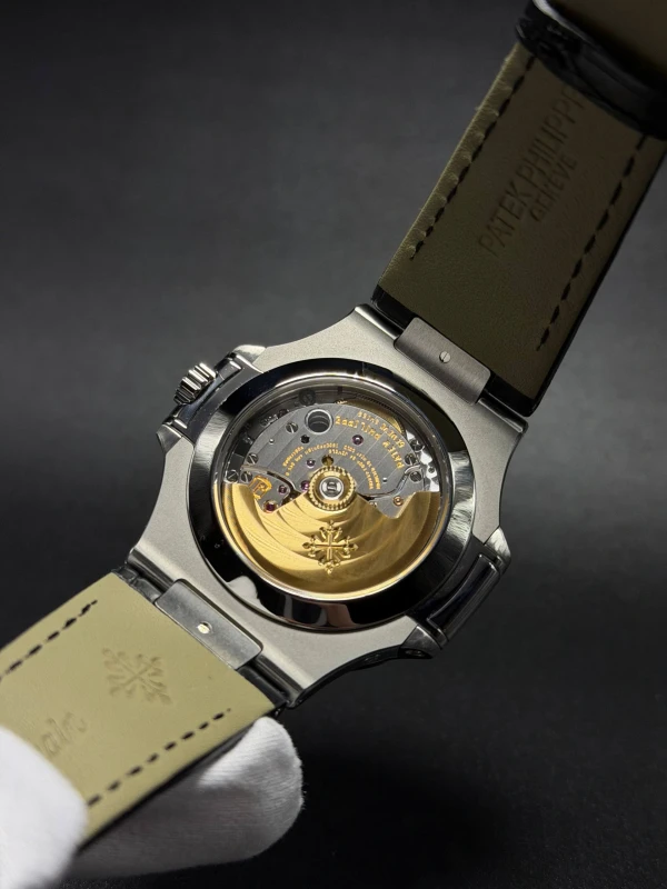 Patek Philippe 5726 5726A-001 4