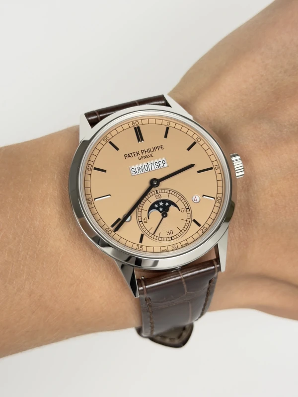 Patek Philippe 5236P-010 7