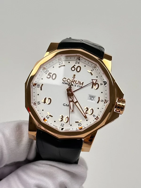 Corum Challenger GMT 44 383.330.55/0081 AA12 4