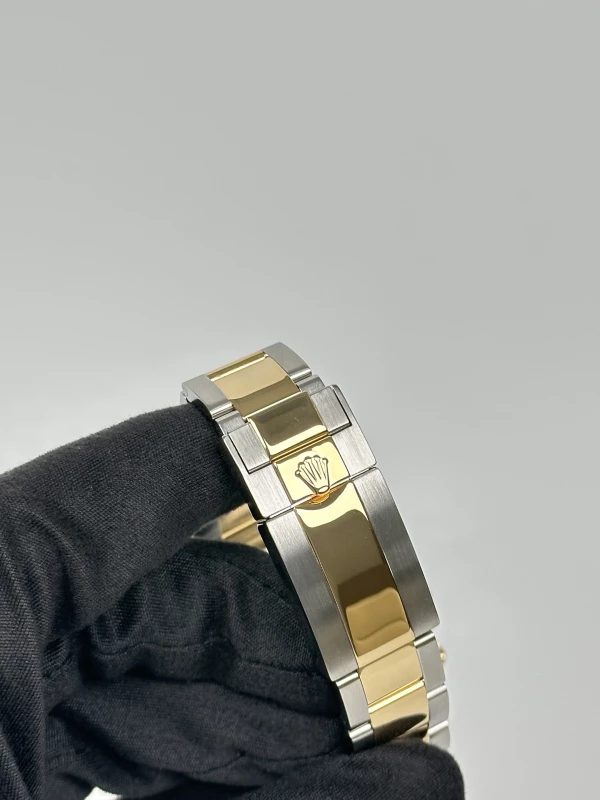 Rolex COSMOGRAPH 40mm Steel and Yellow Gold 116503-0006 7