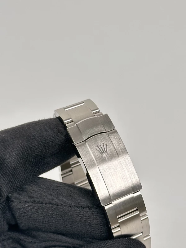 Rolex 41 mm Steel 124300-0001 7