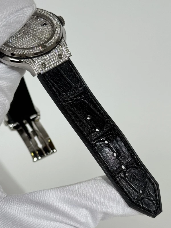 Hublot Titanium Diamonds 565.NX.1171.LR FIX 4