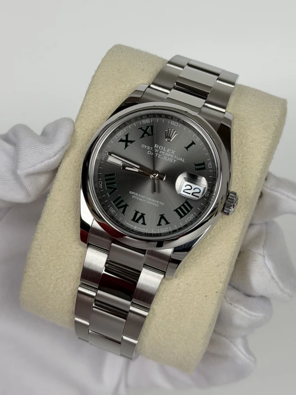 Rolex 36 mm Steel 126200-0018 3