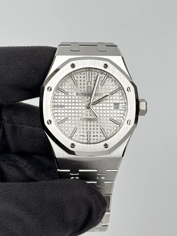 Audemars Piguet Selfwinding 37 mm 15450ST.OO.1256ST.01 3