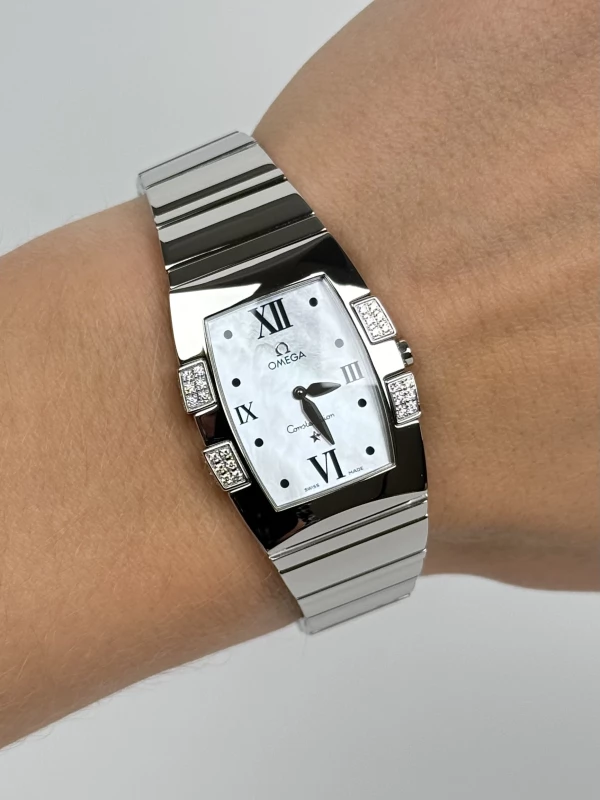 Omega 1586.70.00 8