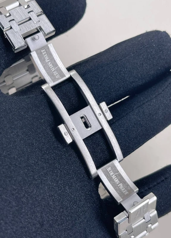 Audemars Piguet Chronograph 41 mm 26320ST.OO.1220ST.03 6