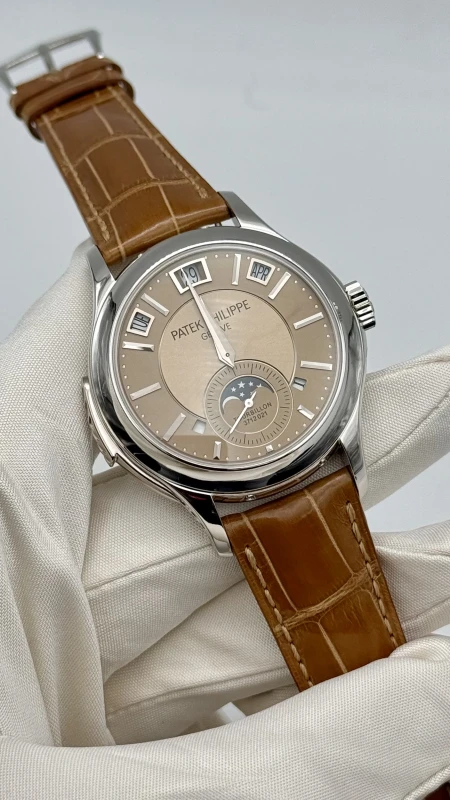 Patek Philippe 5207 5207P-001 8