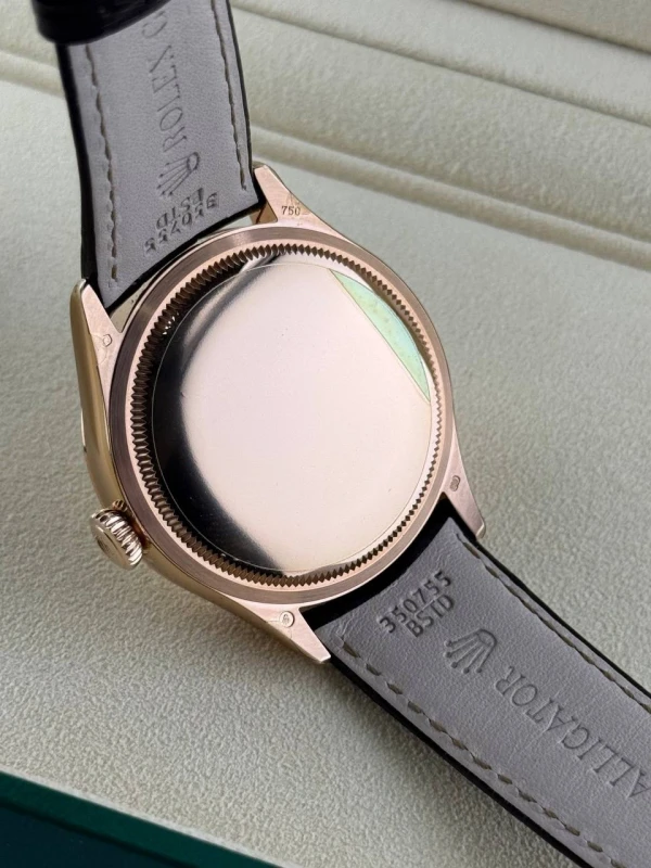 Rolex Cellini Date 50515-0009 8