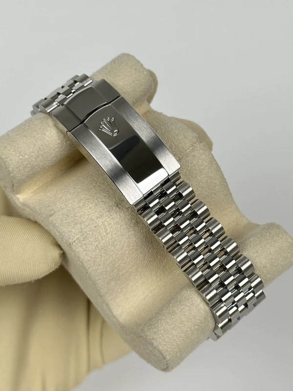 Rolex 41 steel 126300-0012 4