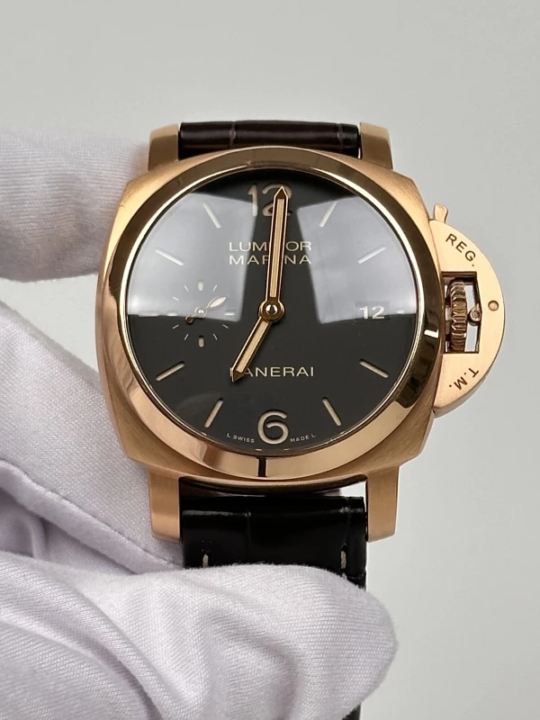Panerai PAM00393 2