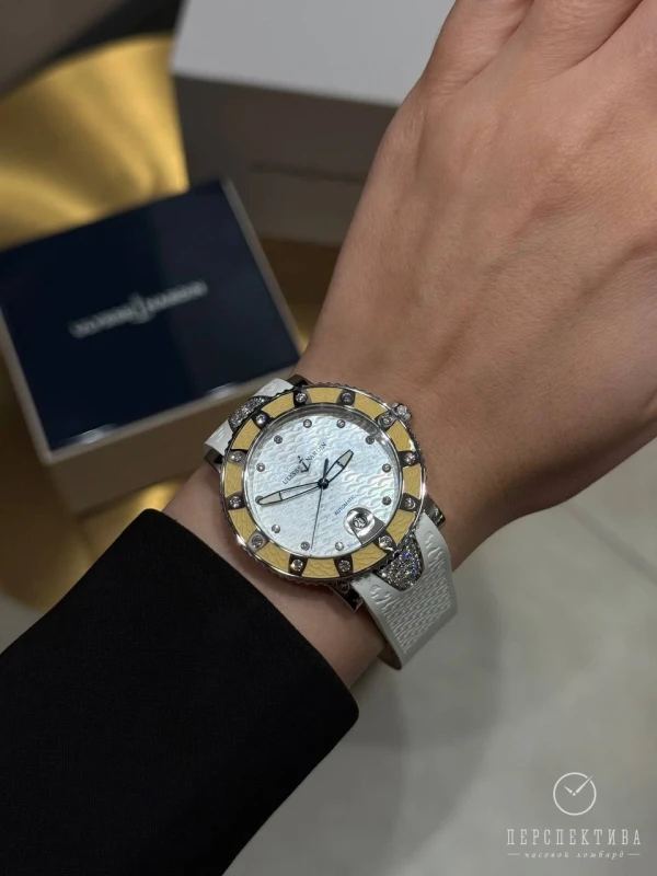 Ulysse Nardin Lady Diver  8103-101 3