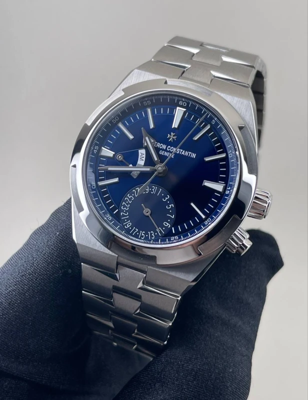 Vacheron Constantin Dual Time 7900V/110A-B334 2