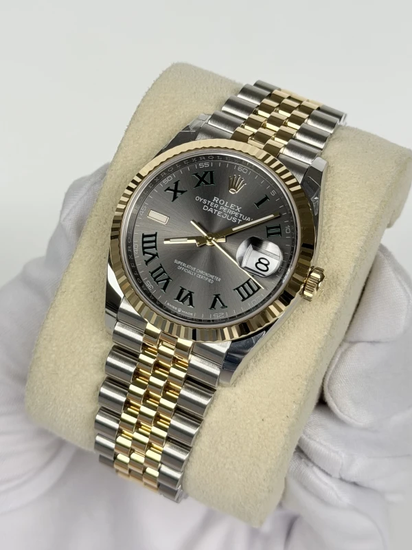 Rolex Datejust 36mm Steel and Yellow Gold 126233-0035 3