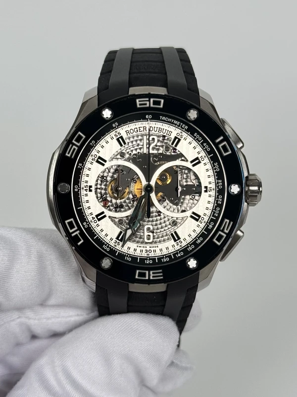 Roger Dubuis Chronograph Mens Watch RDDBPU0004 2