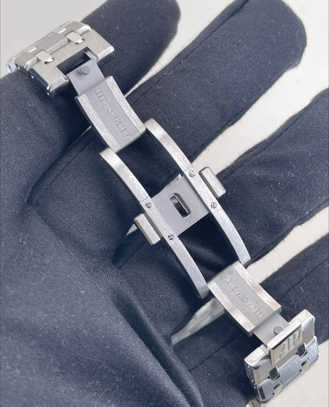Audemars Piguet Chronograph 41 mm 26331IP.OO.1220IP.01 6
