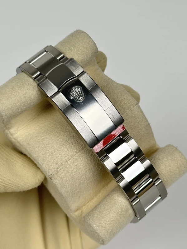 Rolex 41 mm, steel 126300-0001 4