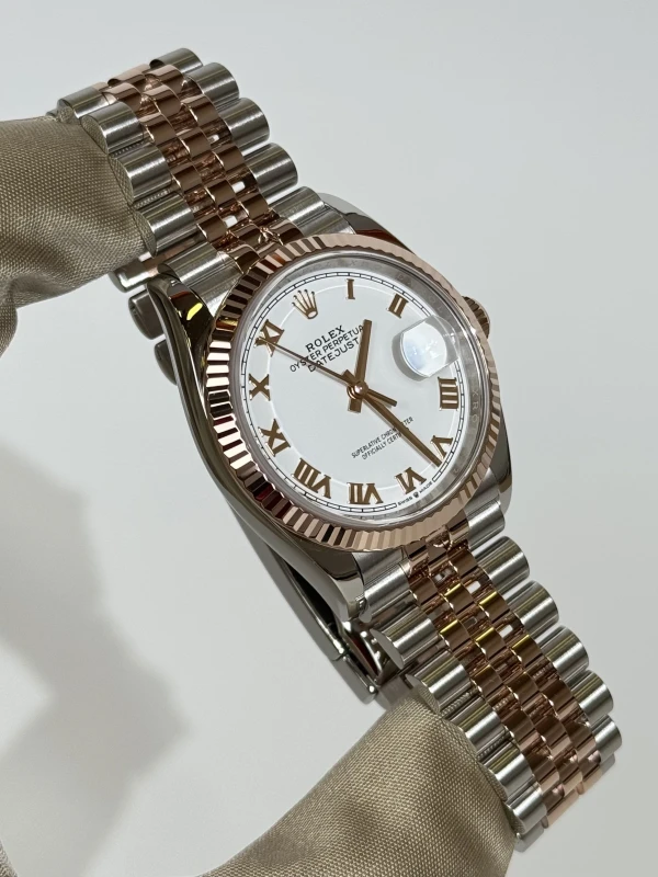 Rolex 36 mm, Oystersteel and Everose gold 126231-0015 2