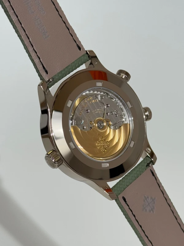 Patek Philippe 5524 5524G-010 8