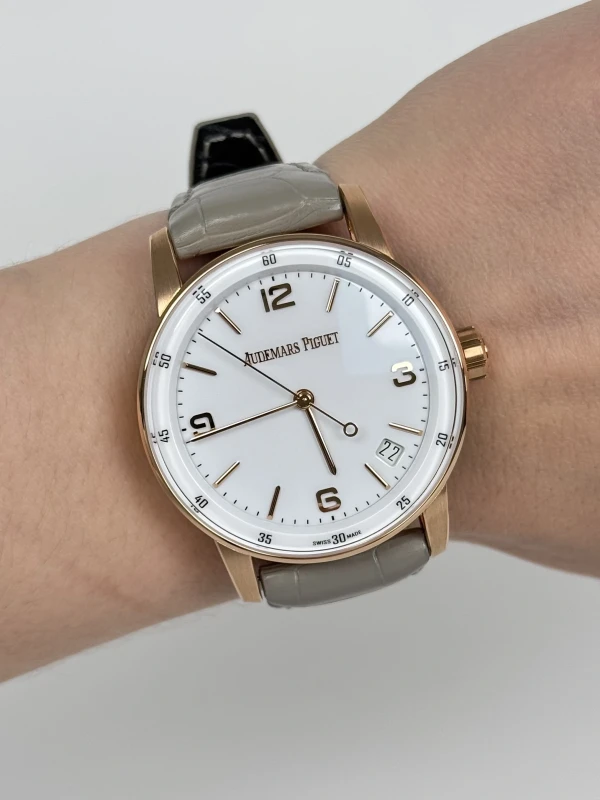 Audemars Piguet 15210OR.OO.A099CR.01 9