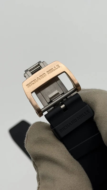 Richard Mille Automatic with Declutchable Rotor RM 030 RG 8