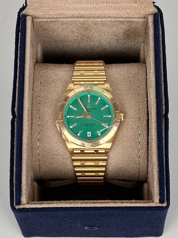 Breitling UTOMATIC 36 VICTORIA BECKHAM K103801A1L1K1 5