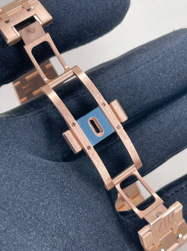 Audemars Piguet Selfwinding Chronograph 38 mm 26715OR.ZZ.1356OR.01 6