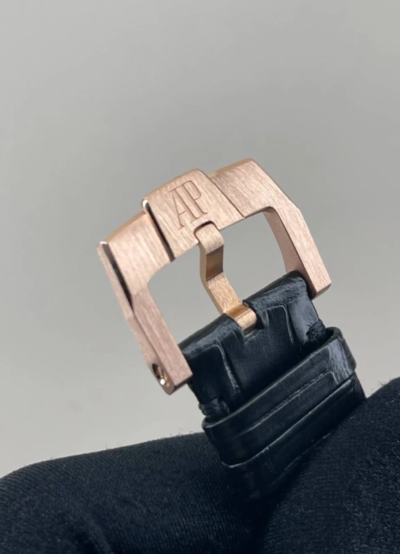 Audemars Piguet 15210OR.OO.A616CR.01 7