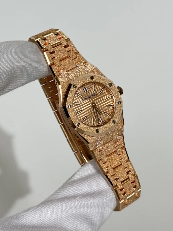 Audemars Piguet MINI FROSTED GOLD 67630OR.GG.1312OR.01 2