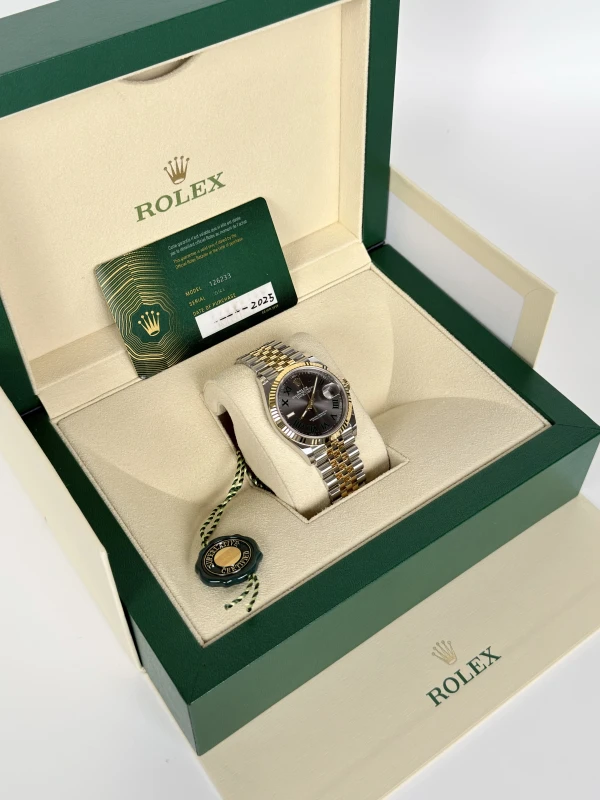 Rolex Datejust 36mm Steel and Yellow Gold 126233-0035 5
