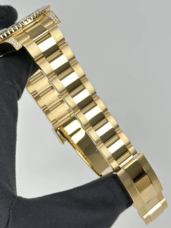 Rolex 40mm Yellow Gold 116758SA 5