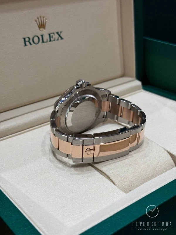 Rolex 40 MM, OYSTERSTEEL AND EVEROSE GOL 126621-0001 5