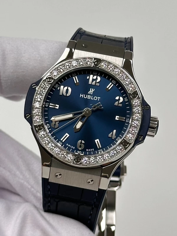 Hublot Bang Steel Blue Diamonds 38mm  361.SX.7170.LR.1204 4