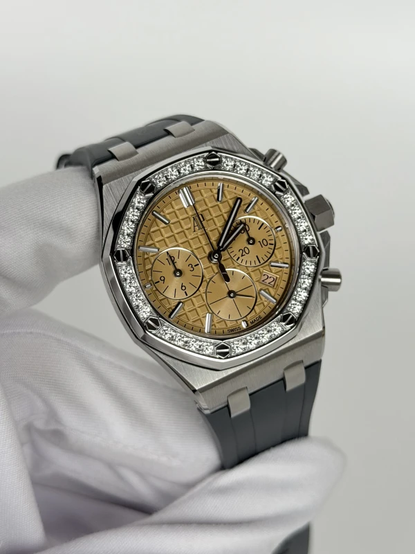 Audemars Piguet Selfwinding Chronograph 26231ST.ZZ.A178CA.01 2