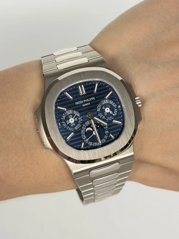 Patek Philippe 5740/1G-001 5