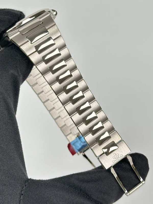 Patek Philippe NAUTILUS 5811/1G-001 6