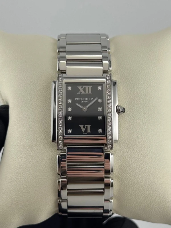 Patek Philippe 30мм 4910/10A-001 2